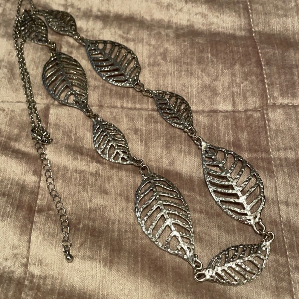 Silver Palm Leaf Necklace 30”